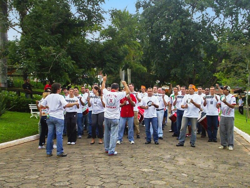 Como fazer uma festa de carnaval para os colaboradores? Dicas para festejar com a empresa