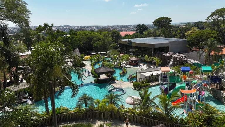 Acqua Bravos: parque aquático exclusivo para hóspedes e diferente de tudo que você já viu
